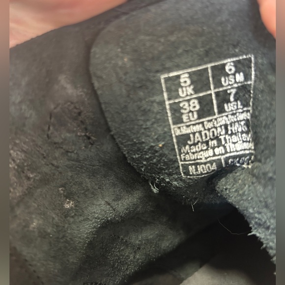 Dr. Martens Jadon Hinge Buckle Antique - Picture 11 of 13